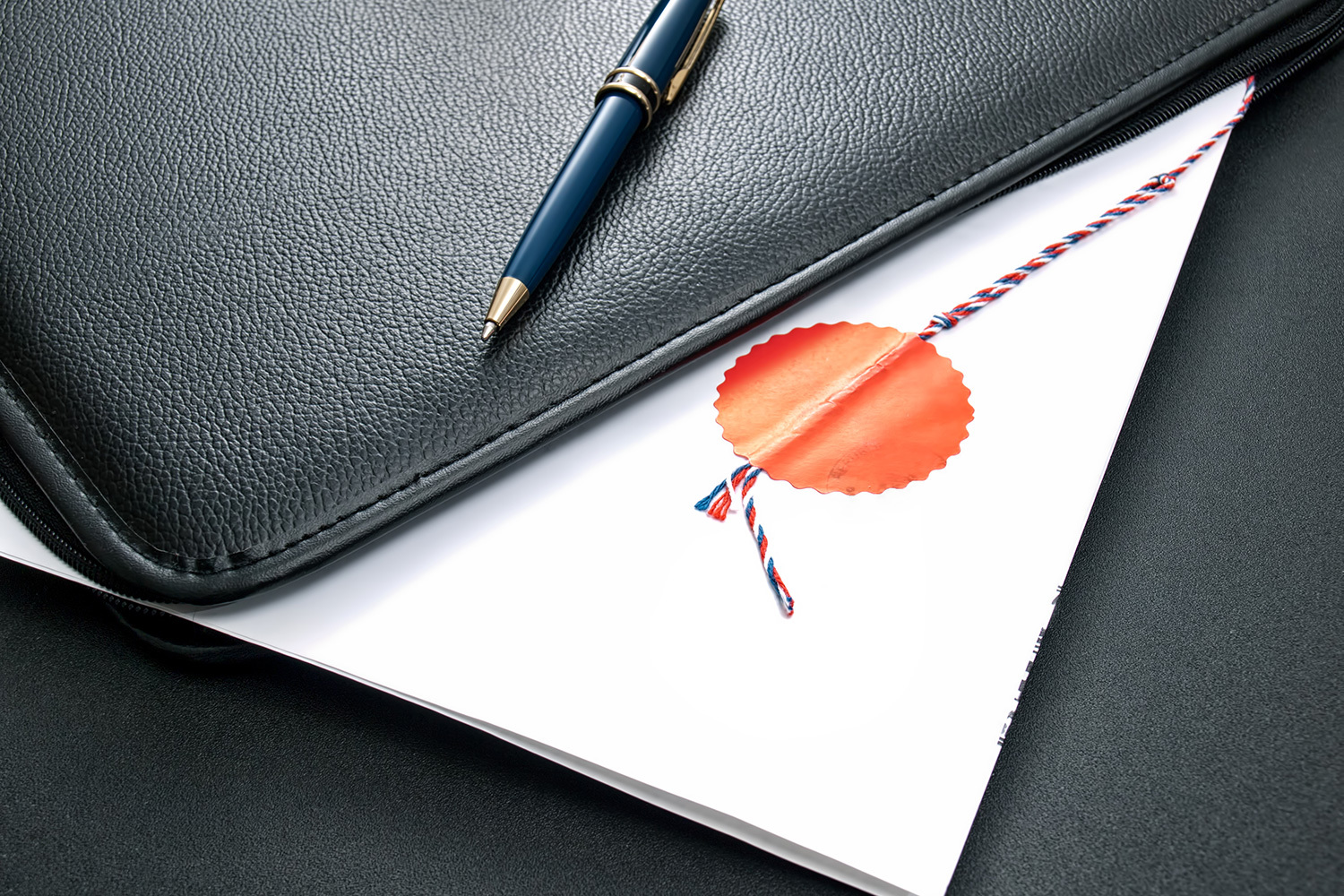 <span style="font-style: italic;">Корпоративная практика </span>